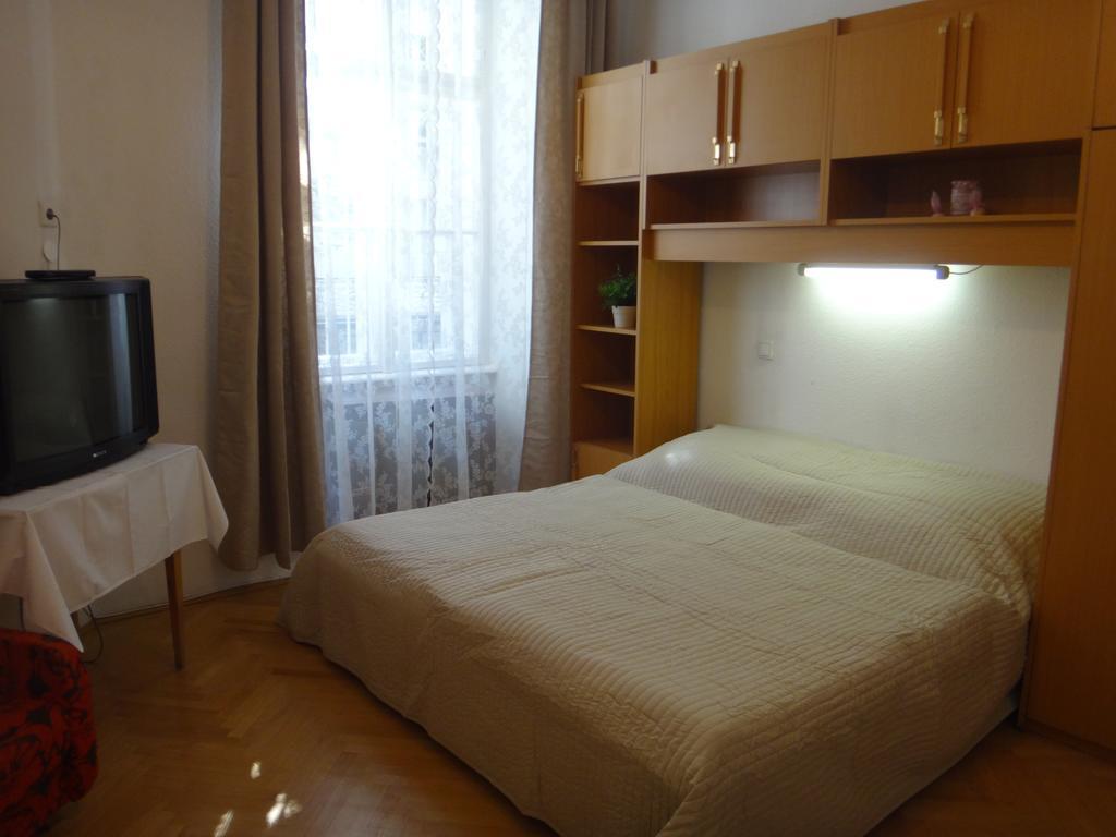 M - Downtown Apartament